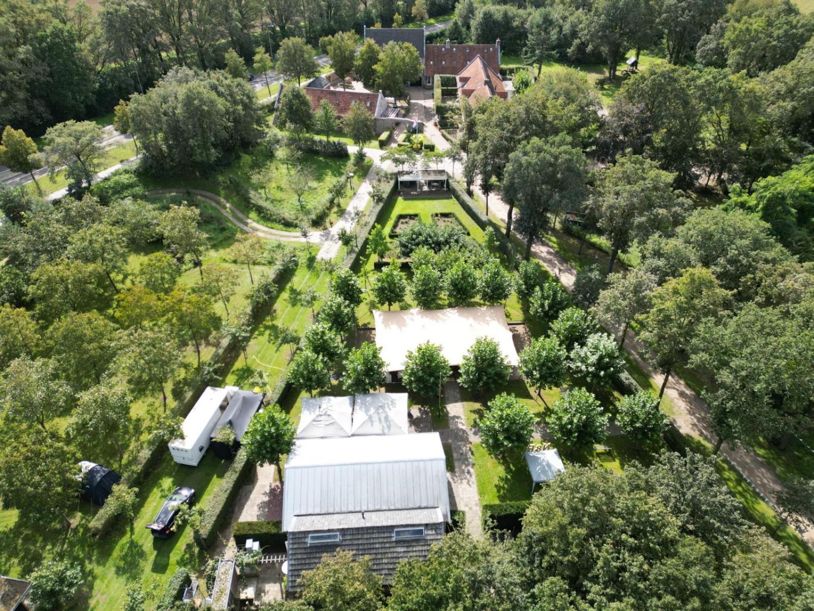 De Plaats Maasbree Bed & Breakfast Exterior photo